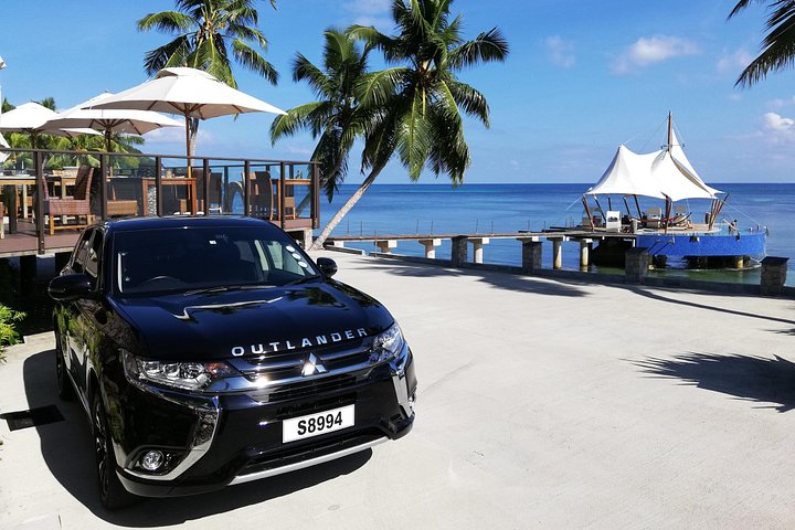 Supplier photograph: Private Transfer from Praslin Airport