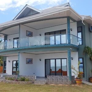 Balcons Sur Mer Apartments, Seychelles: property photograph