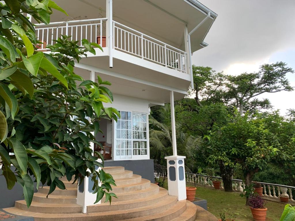 Beau Séjour Hotel, Seychelles: property photograph