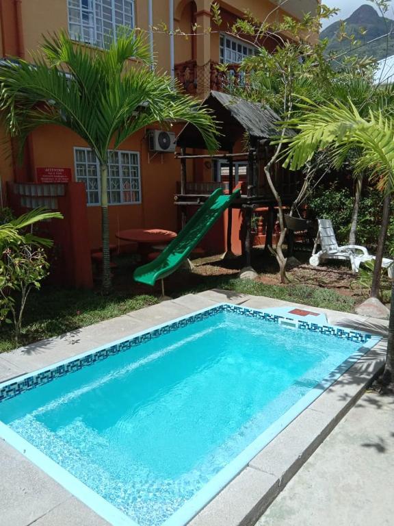 Beau Vallon Villa Self Catering With Pool, Seychelles: property photograph