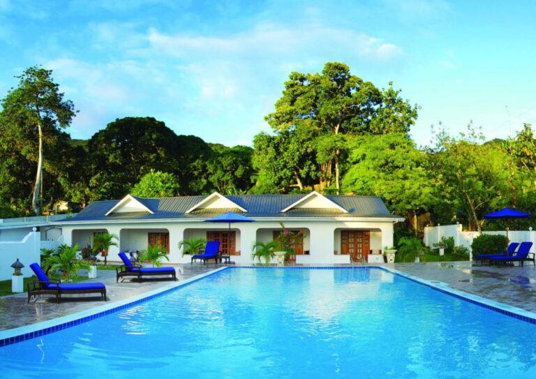 Britannia Hotel, Seychelles: property photograph