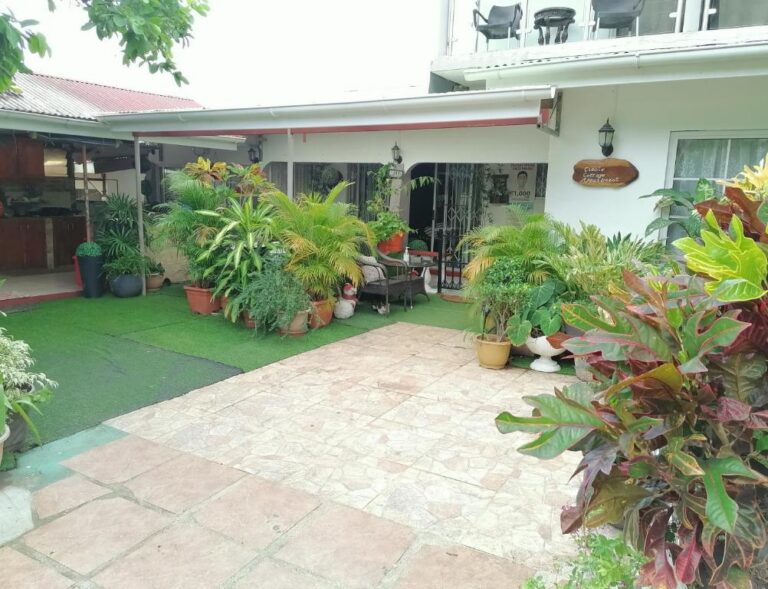 Creole Cottage Homestay, Seychelles: property photograph