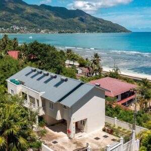 CRYSTAL SHORES Self Catering Apartments - Beau Vallon, Seychelles, Seychelles: property photograph