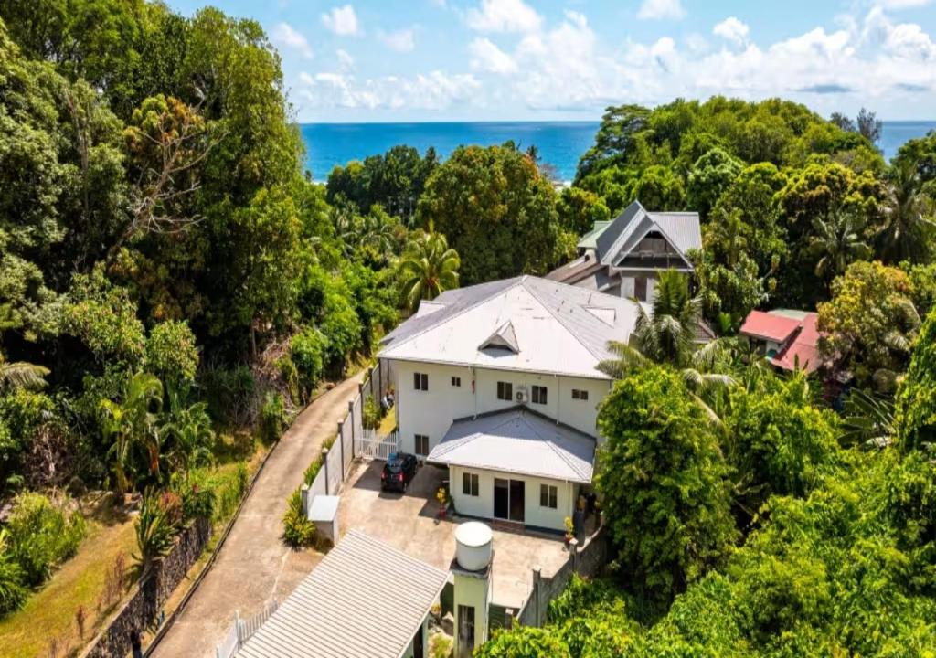 Dovass Self Catering Apartments, Seychelles : photo de l’établissement