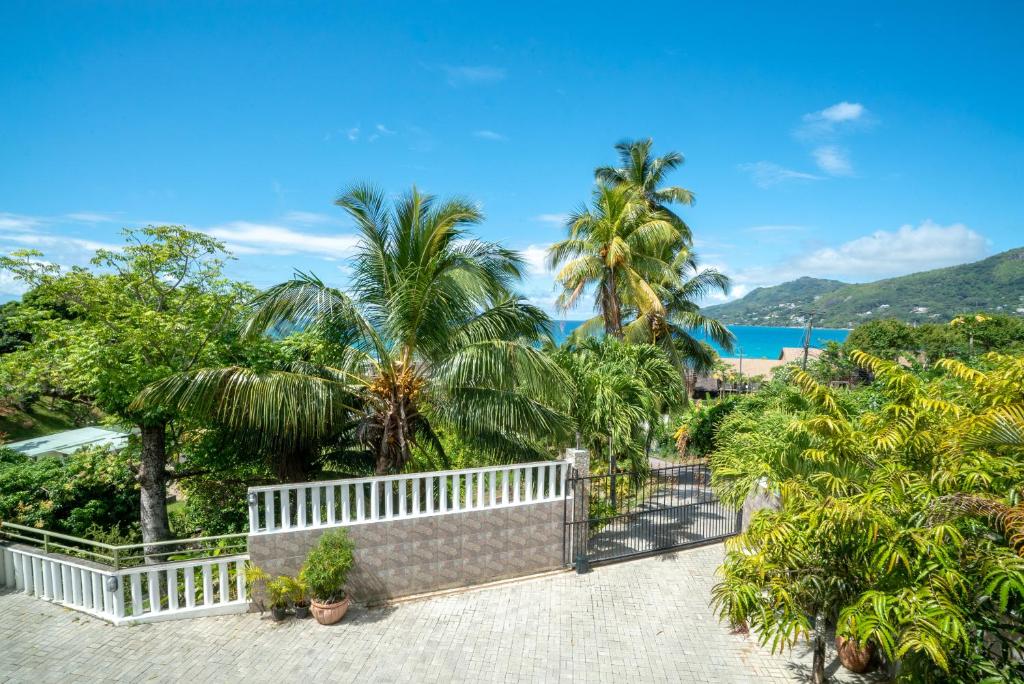 La Belle Residence Self Catering Accommodation, Seychelles: property photograph