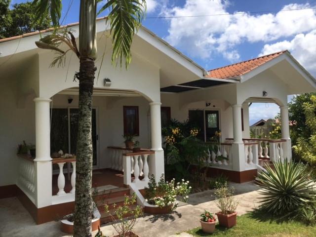 Lazy Hill Bungalows, Seychelles: property photograph