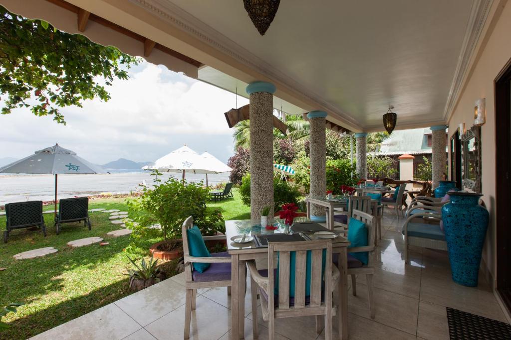 Le Relax Beach House, Seychelles: property photograph