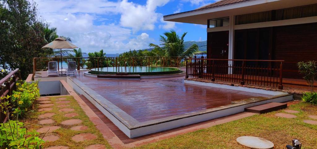 Le Relax Luxury Lodge, Seychelles: property photograph