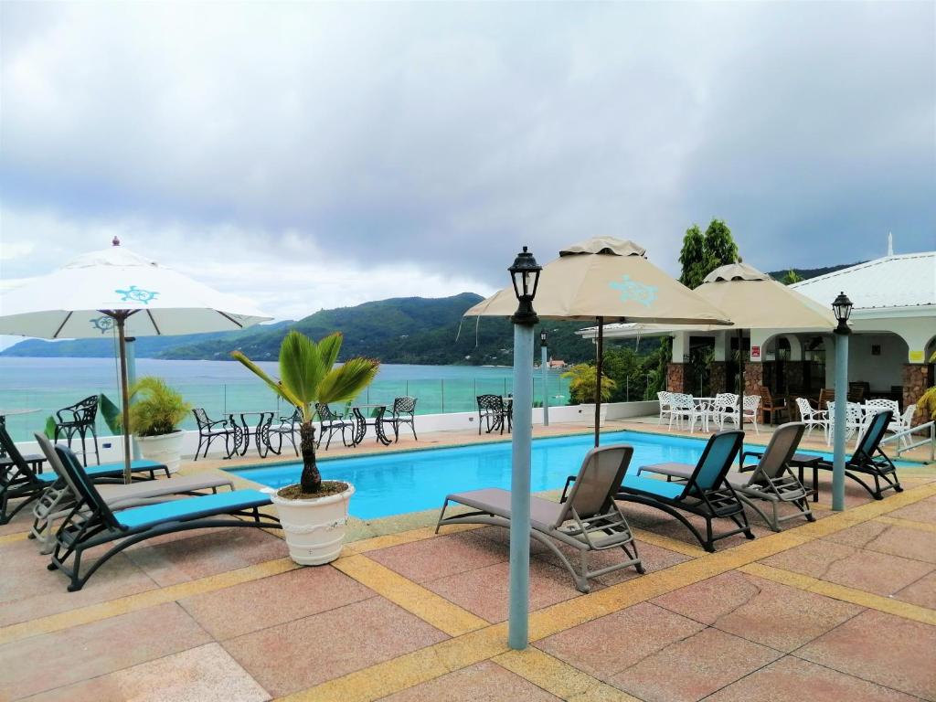 Le Relax Hotel and Restaurant, Seychelles: property photograph