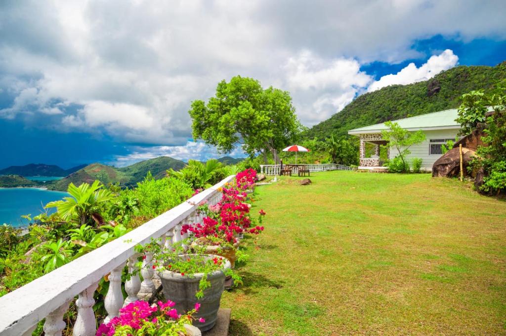 Maison Du Soleil Self Catering, Seychelles: property photograph