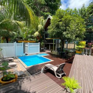 Mer Riviere Self Catering Apartment, Seychelles: property photograph