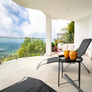 Palm & Reef View Apartment, Seychelles: property photograph