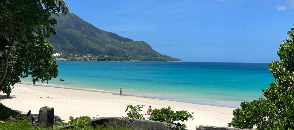 Panorama Guesthouse Apartments Beau Vallon Beach, Seychelles: property photograph