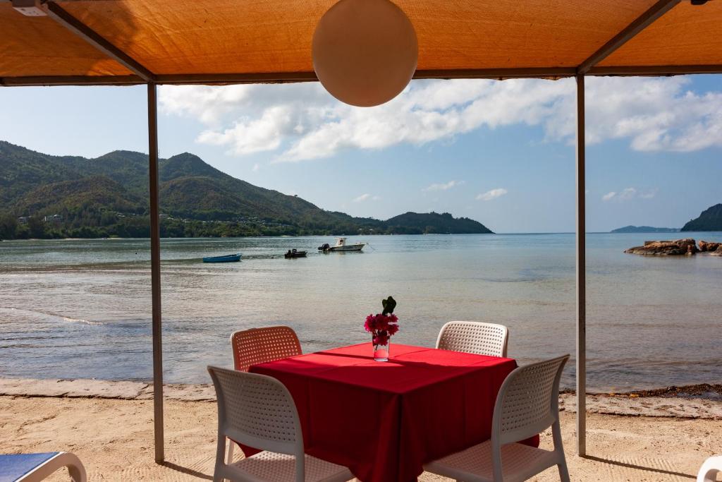 Sea View Lodge, Seychelles: property photograph
