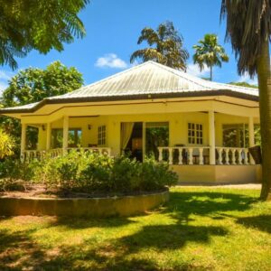 Skyblue Guesthouse - Self Catering, Seychelles: property photograph