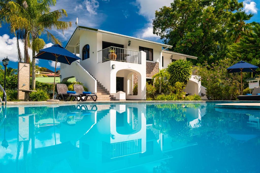 Sun Properties and Resort Hotel, Seychelles: property photograph