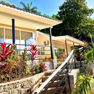 Takamakasky Villas, Seychelles: property photograph