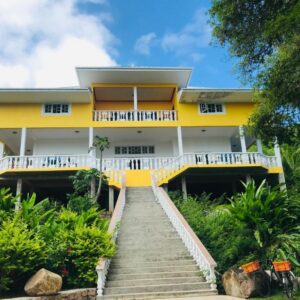 Villa Des Flots, Seychelles: property photograph