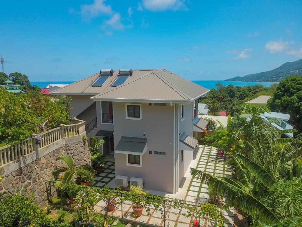 Whispering Palms, Seychelles: property photograph