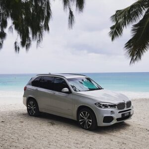 Supplier photograph: Taxi Services & Transfers on Praslin Island